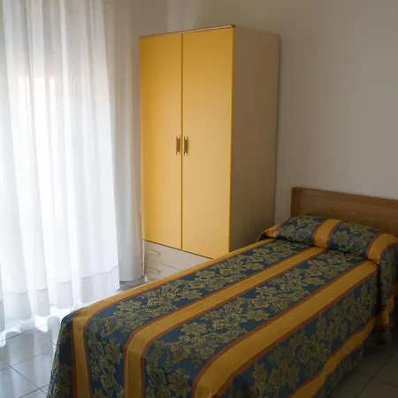 Hotel Joli 2*